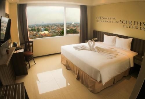 โรงแรมเคบาโยรัน พาร์ค (Kebayoran Park Hotel)4