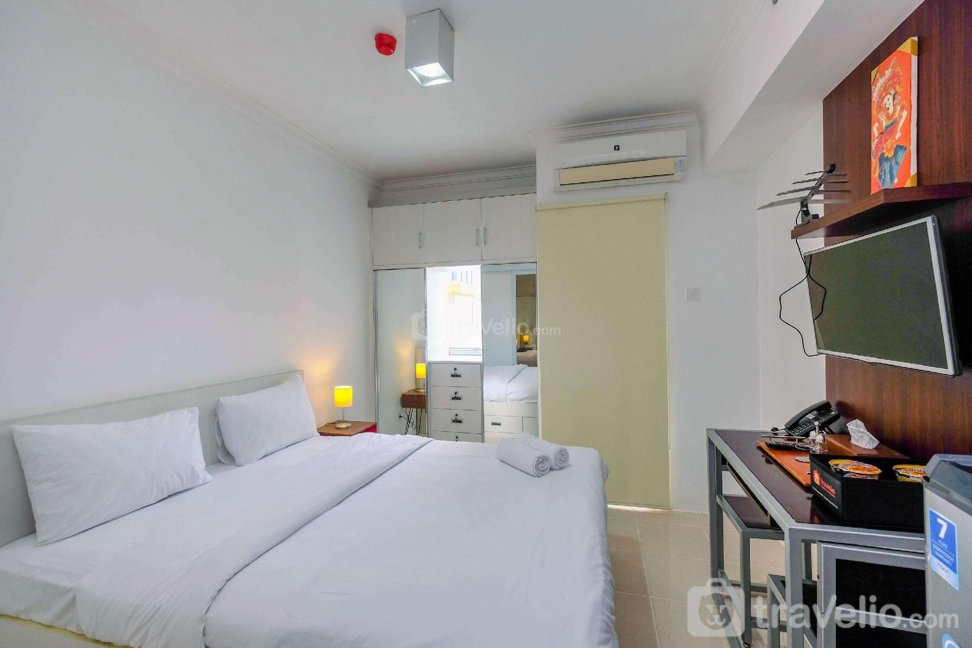 คอมฟี สตูดิโอ ปากูบูโอโน เทอร์เรซ อพาร์ตเมนต์ บาย ทราเวลลิโอ (Comfy Studio @ Pakubuwono Terrace Apt By Travelio)2
