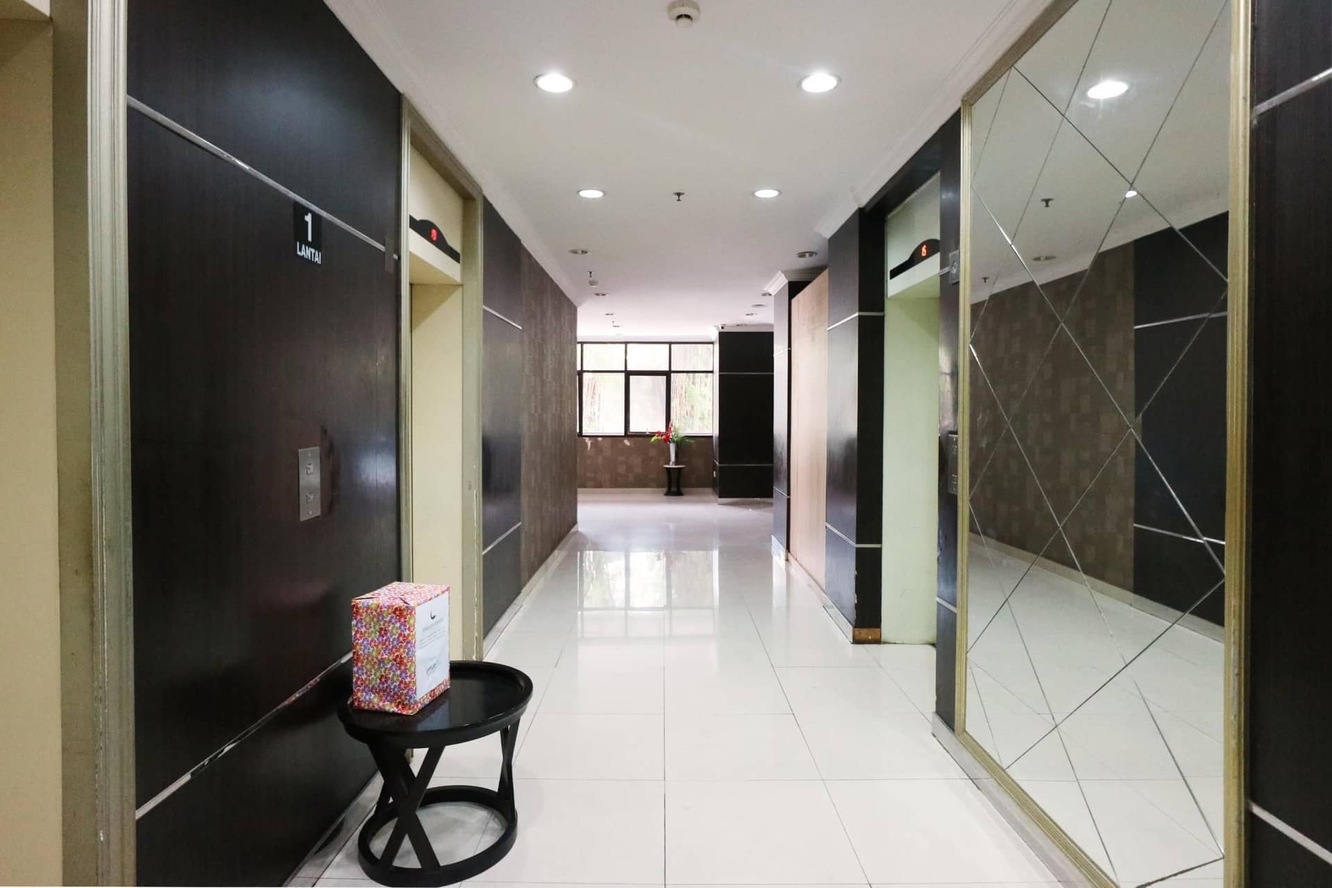 The London Living Apartment at Kebagusan City The London Living Apartment at Kebagusan City