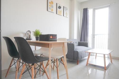 Great Homey 2BR Signature Park Grande By Travelio2