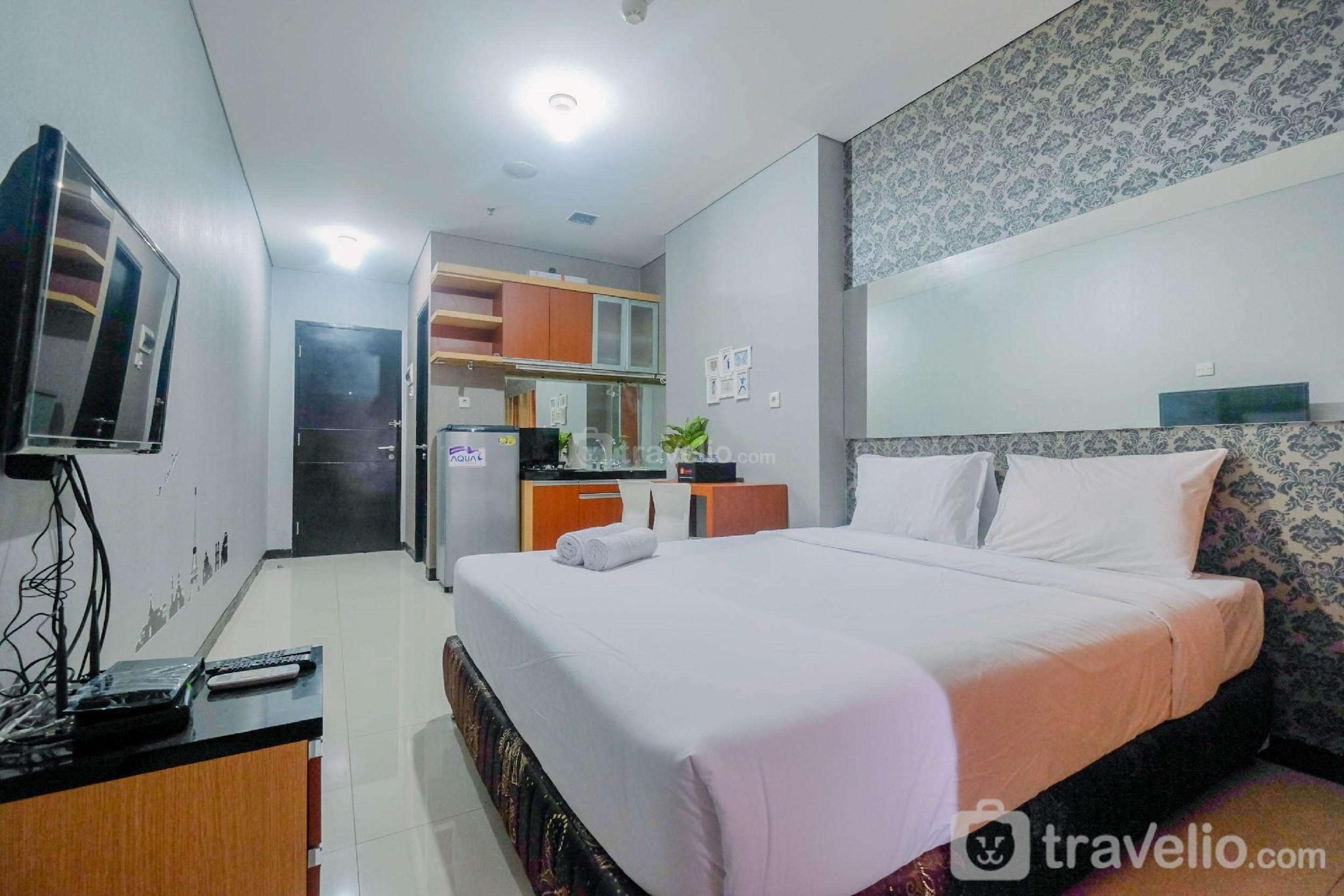 วินเทจ สตูดิโอ อพาร์ตเมนต์ นิฟาร์โร พาร์ค บาย แทรเวลลิโอ (Vintage Studio Apartment @Nifarro Park By Travelio)2