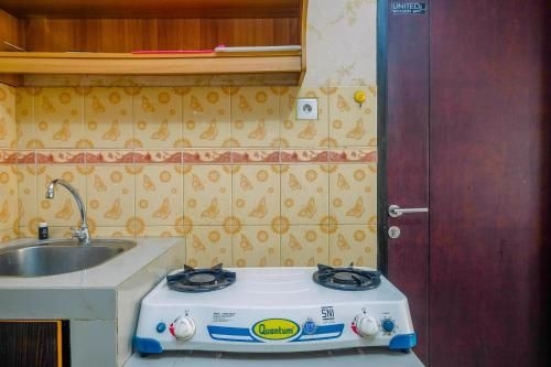 คอมฟอร์ต แอนด์ โฮมมี ทูเบดรูม แอท นิฟาร์โร พาร์ค บาย แทรเวลลิโอ (Comfort and Homey 2BR at Nifarro Park By Travelio)0
