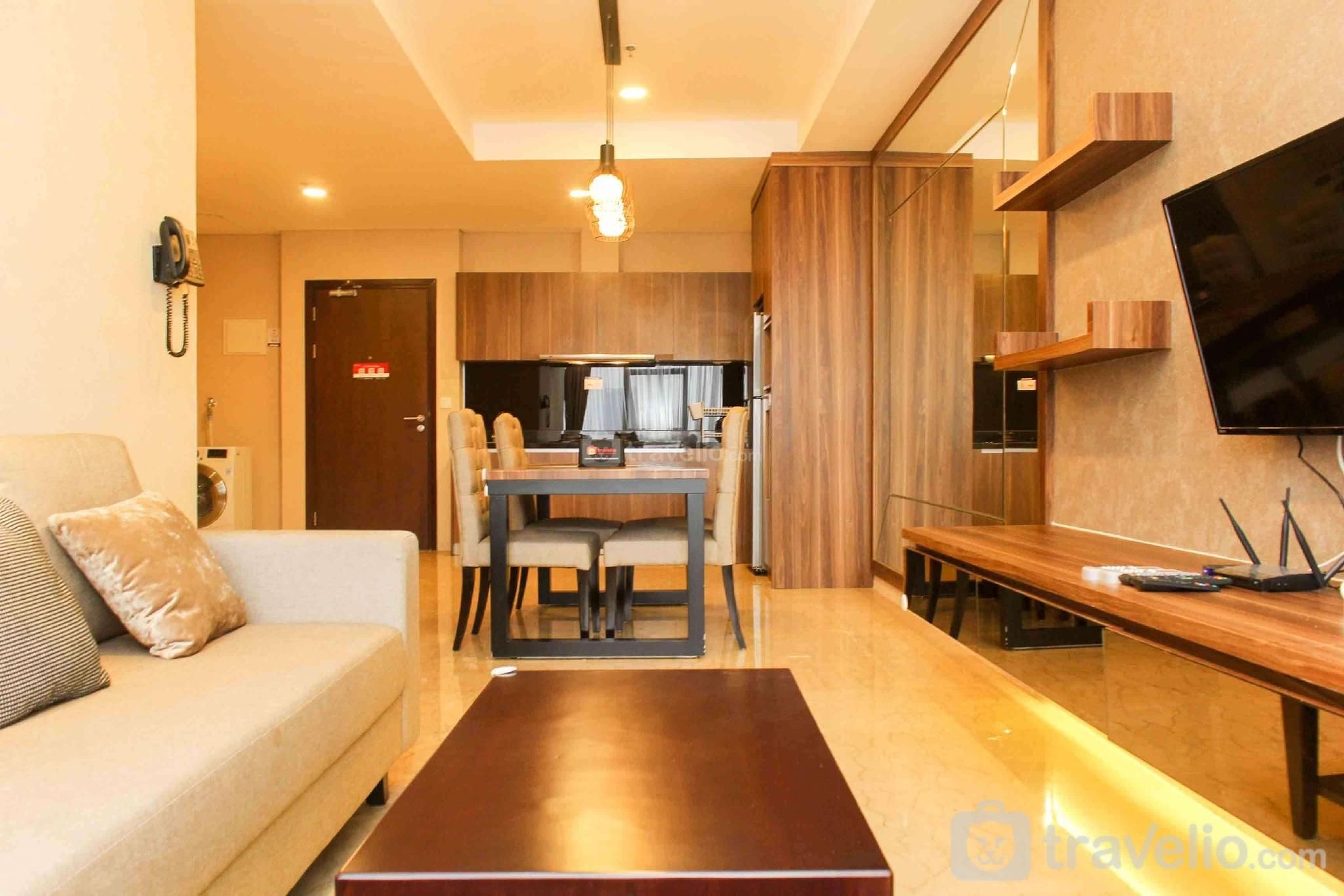 ไนซ์ 2 เบดรูม แอท แอลอะเวนิว ปันโจรัน อพาร์ต บาย ทราเวลลิโอ (Nice 2BR at L'avenue Pancoran Apt By Travelio)3