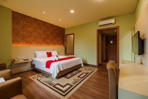 เรดดอร์ซ พลัส เนียร์ ดูเนีย ฟานตาซี อังกอล (RedDoorz Plus near Dunia Fantasi Ancol)3
