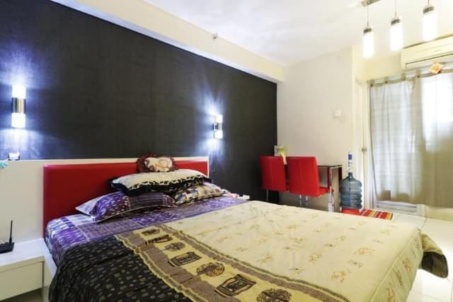 Studio Room