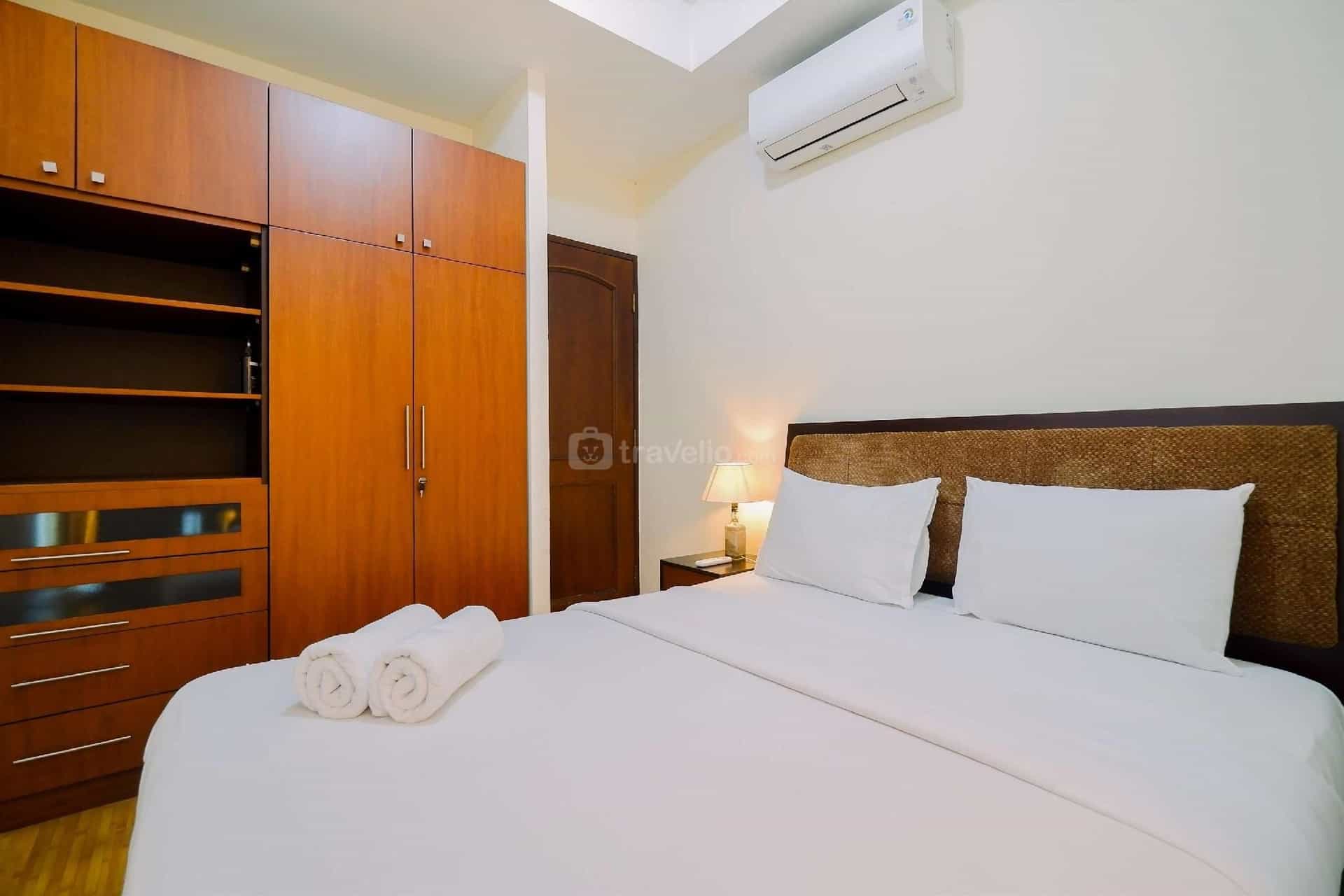 Modern & Comfy 3BR Bellagio Residence By Travelio Modern & Comfy 3BR Bellagio Residence By Travelio