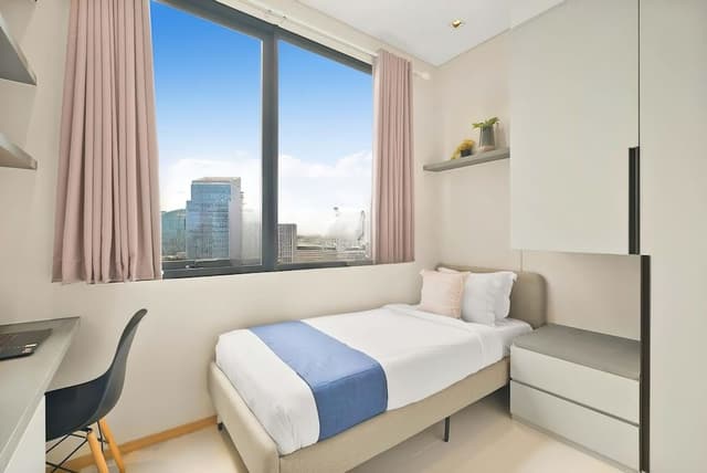 Superior Apartment, 2 Bedrooms, Kitchen, City View