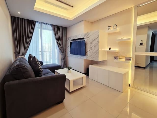 Superior Apartment, 3 Bedrooms, Kitchen, City View