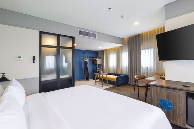 Suite Room