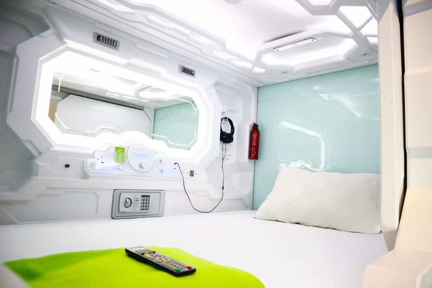 Whiz Capsule Hotel Thamrin Jakarta Whiz Capsule Hotel Thamrin Jakarta
