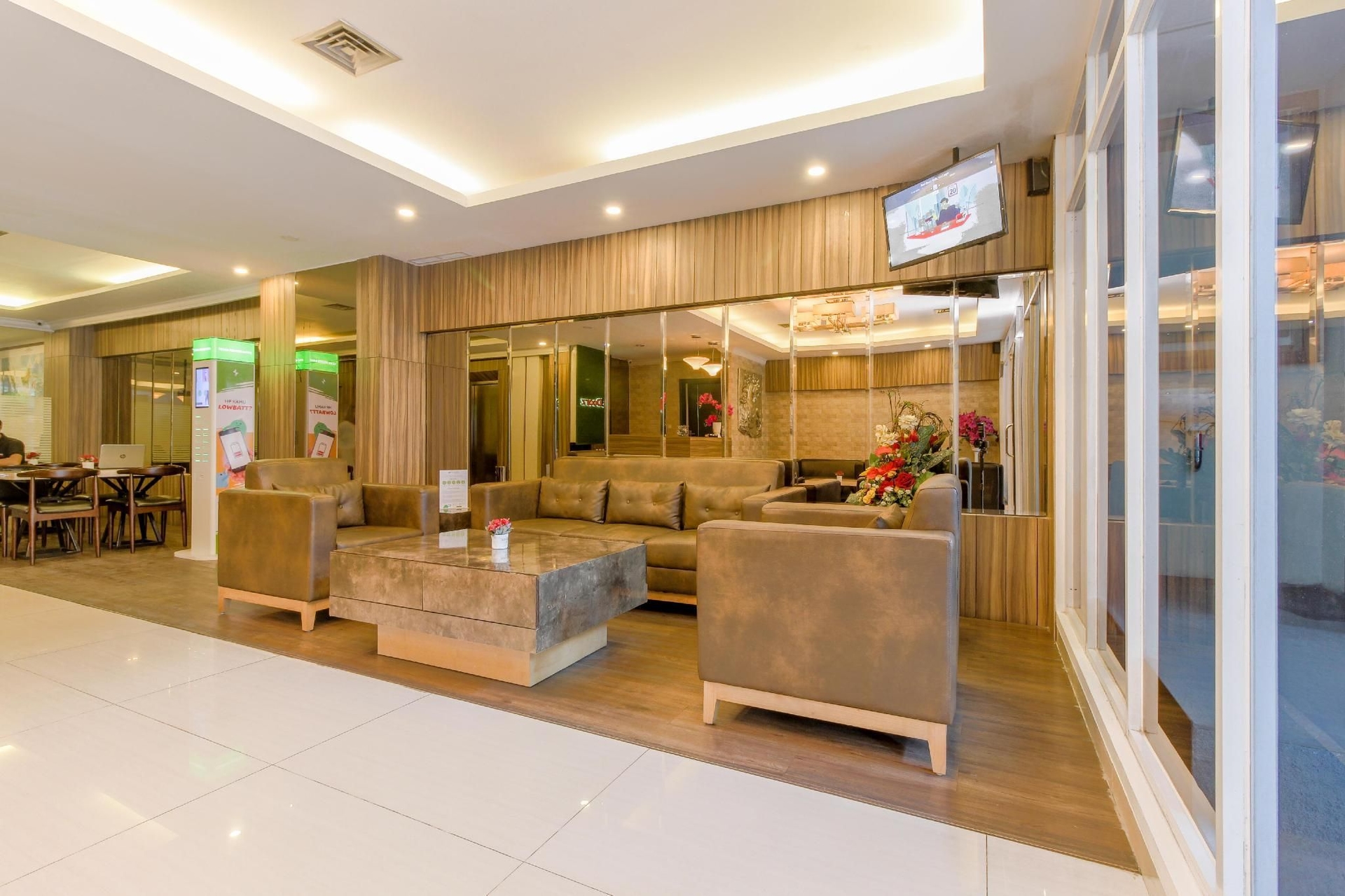RedDoorz Plus @ Thamrin0