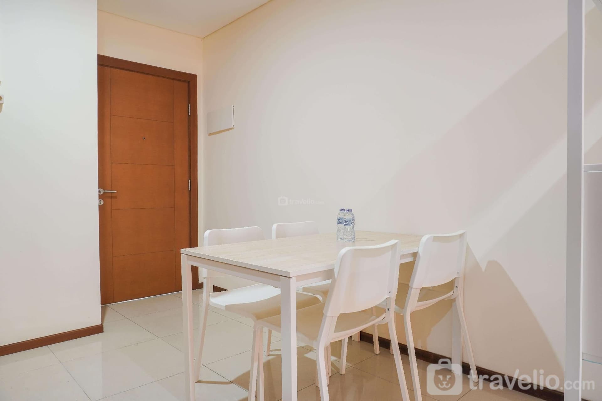 Comfortable 2BR at Thamrin Residence By Travelio Comfortable 2BR at Thamrin Residence By Travelio
