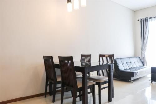 Comfy Design 2BR Apt Thamrin Residence By Travelio0
