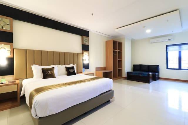 Executive Suite