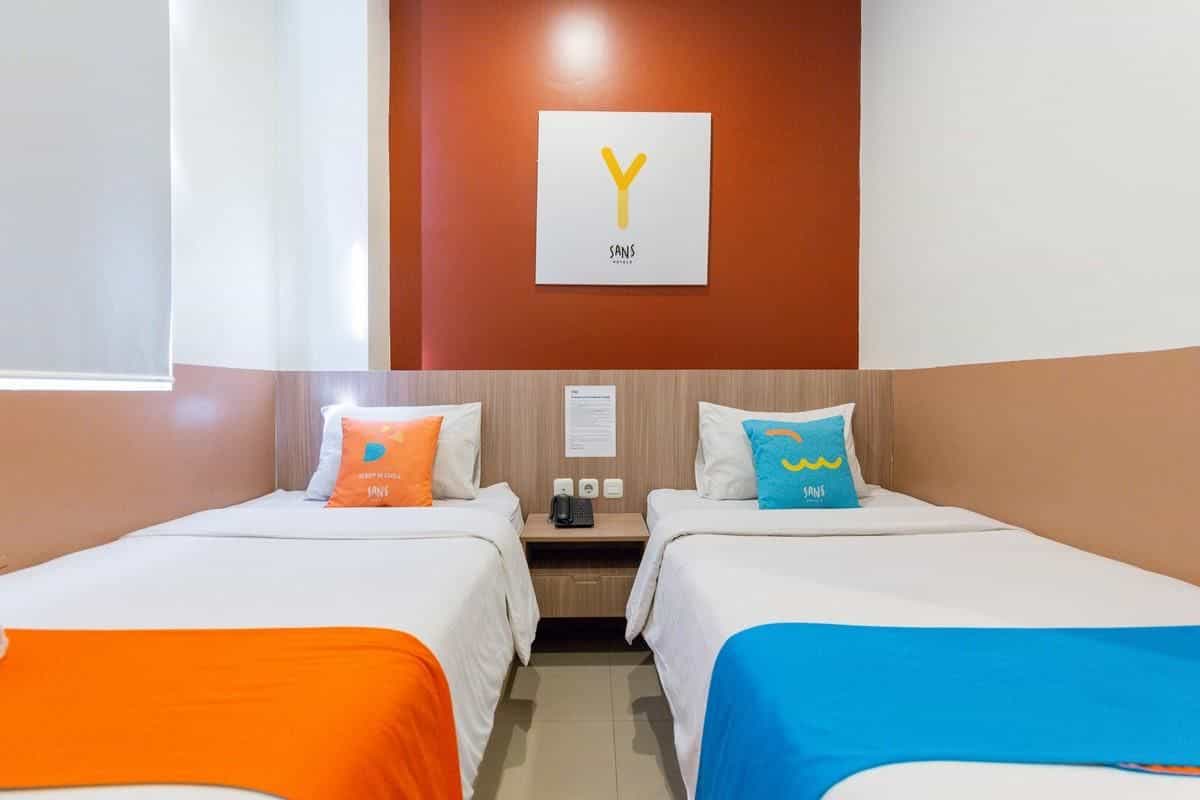 Sans Hotel Rajawali Surabaya by RedDoorz Sans Hotel Rajawali Surabaya by RedDoorz