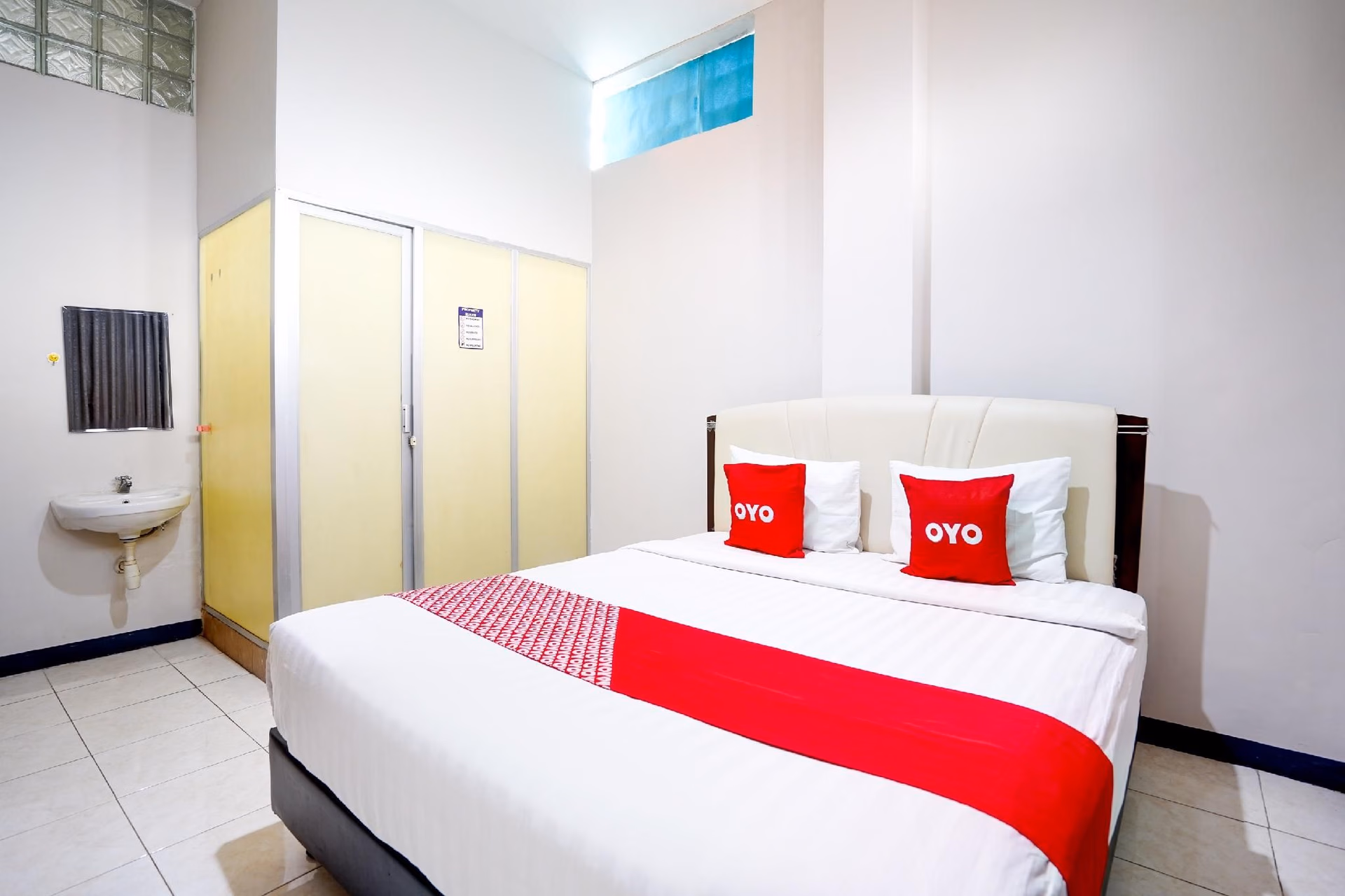 โอโย แฟล็กชิป 90890 บราตัง เกอเดอ เรสซิเดนซ์ (OYO Flagship 90890 Bratang Gede Residence)2