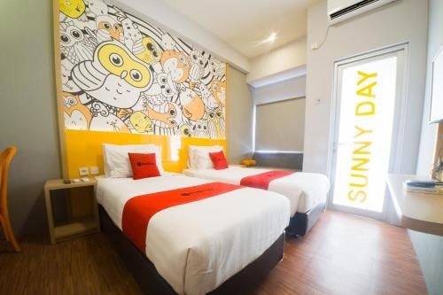 เรดดอร์ซ อพาร์ตเมนต์ เนียร์ บุนดารัน ซาเทลิต สุราบายา 2 (RedDoorz Apartment near Bundaran Satelit Surabaya 2)4