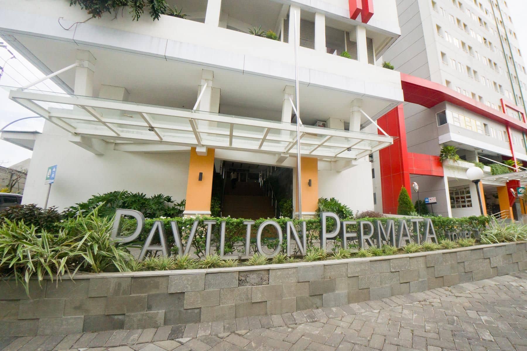 RedDoorz Apartment near Bundaran Satelit Surabaya 2 RedDoorz Apartment near Bundaran Satelit Surabaya 2
