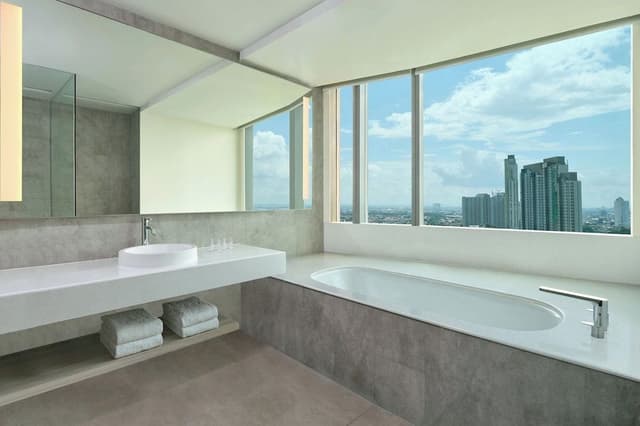 Junior Suite, 1 King Bed (Junior Suite, 1 King Bed)