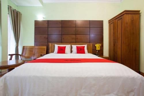 RedDoorz Room