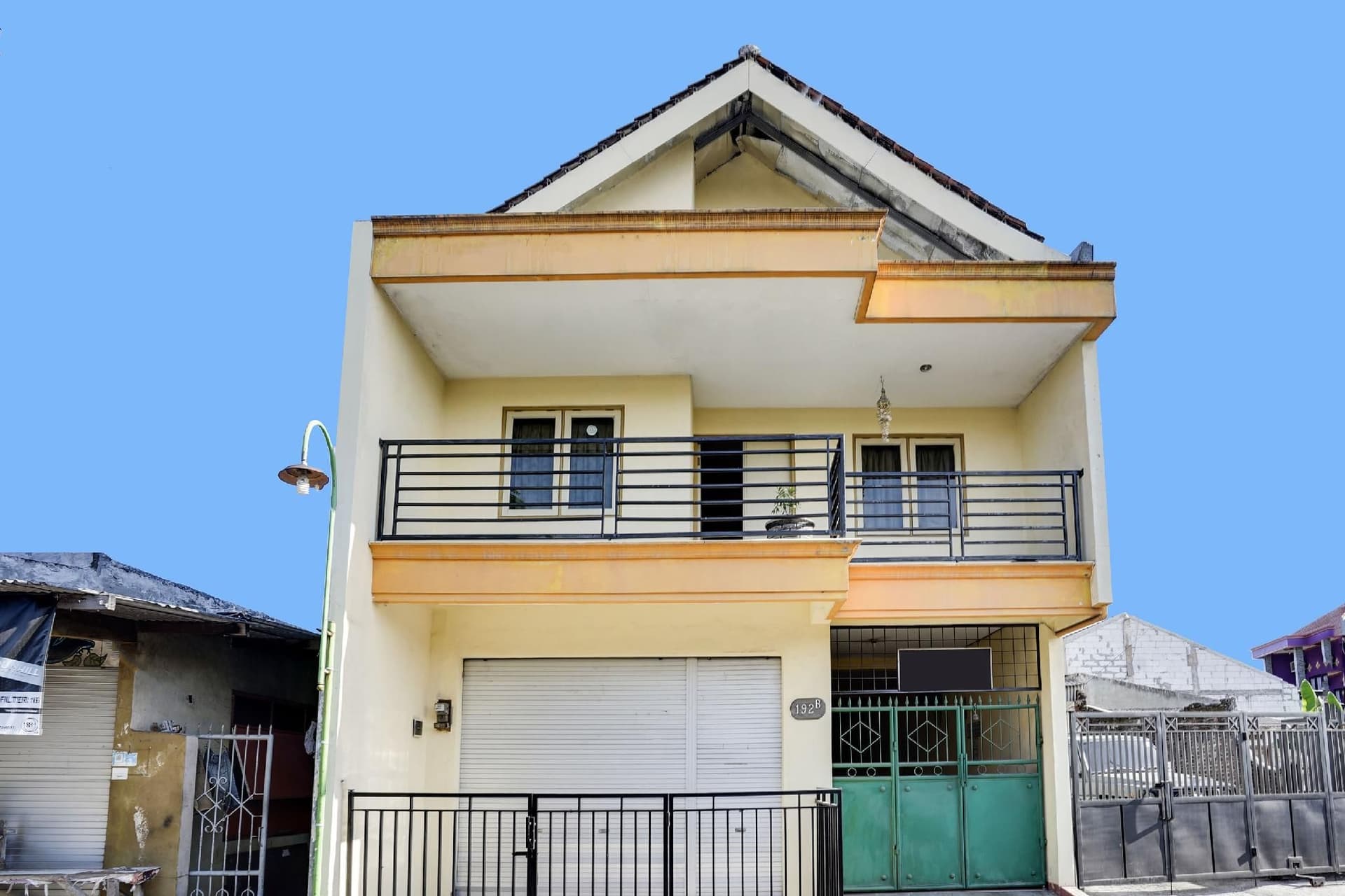 โอโย 91774 คอสท์ นูซันตารา สีโดอาร์โจ ชารียะห์ โอโย 91774 คอสท์ นูซันตารา สีโดอาร์โจ ชารียะห์
