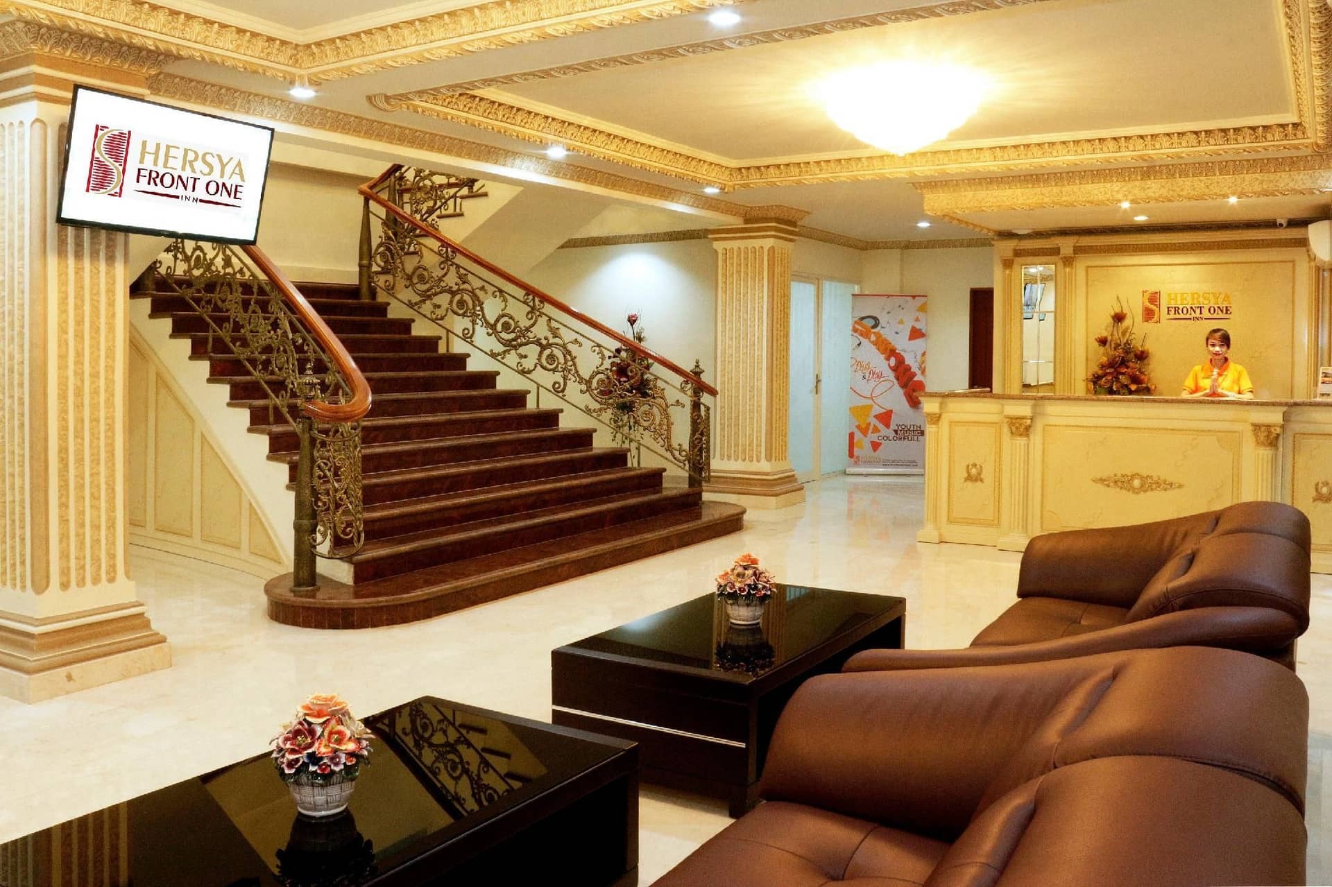 Hersya Front One Inn Surabaya Hersya Front One Inn Surabaya