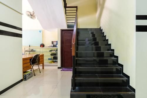 RedDoorz near Parangtritis Beach4