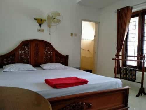 Prayogo Lama Guest House Prayogo Lama Guest House