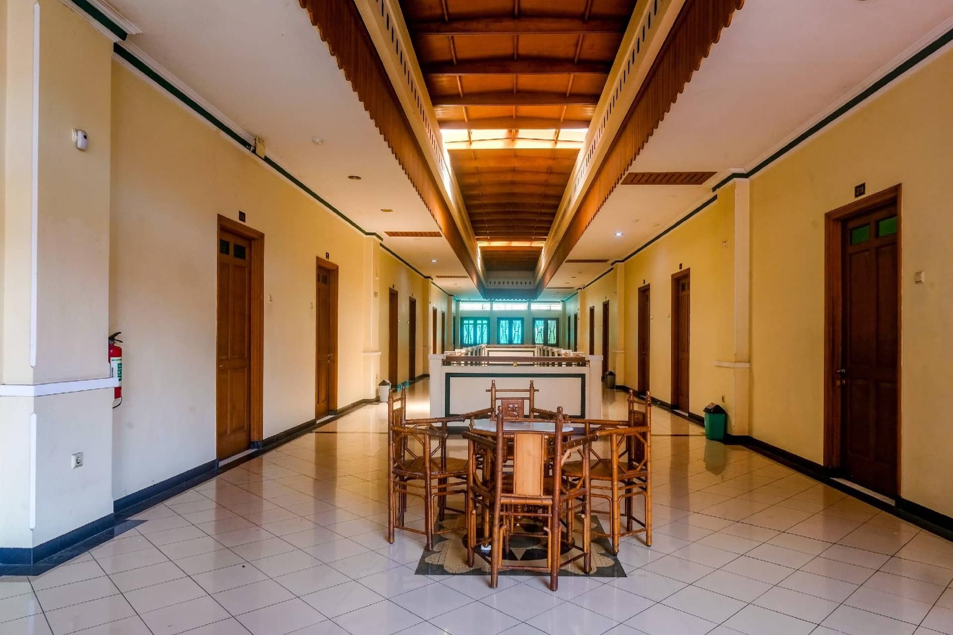 RedDoorz near XT Square Yogyakarta RedDoorz near XT Square Yogyakarta
