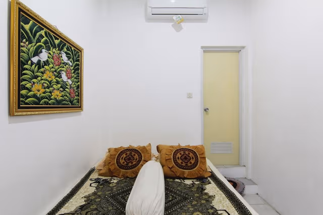 Standard Room (AC)