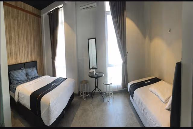 Deluxe Family Room