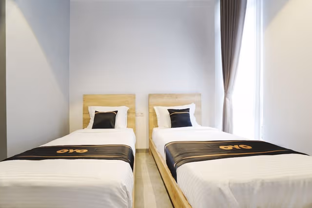 Deluxe Twin Room
