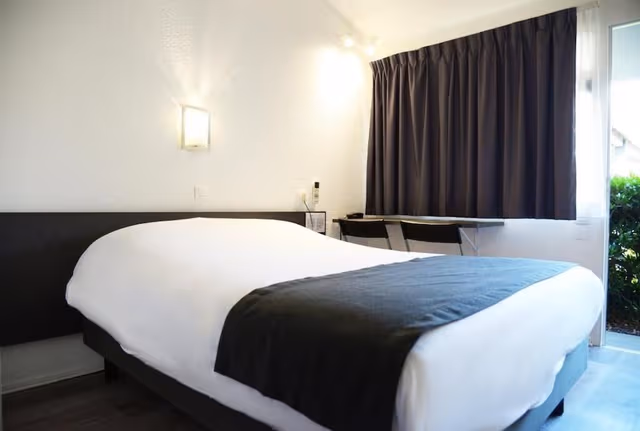 Classic Single Room