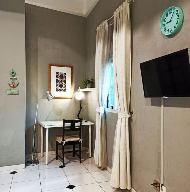Family Twin Room