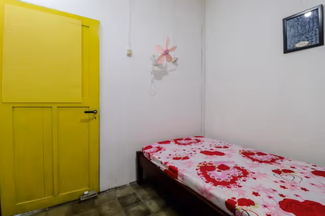 Standard Single Room