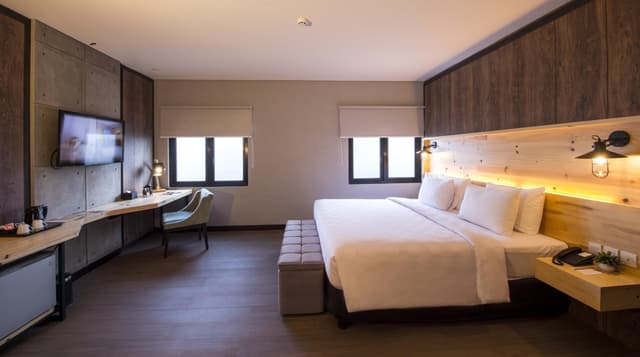 Premier Suite