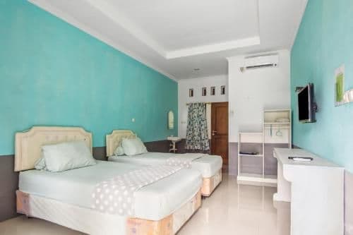 Superior Twin Room
