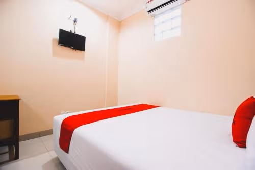RedDoorz Room