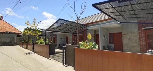 Embe Pitoe Syariah Gejayan Mitra RedDoorz3
