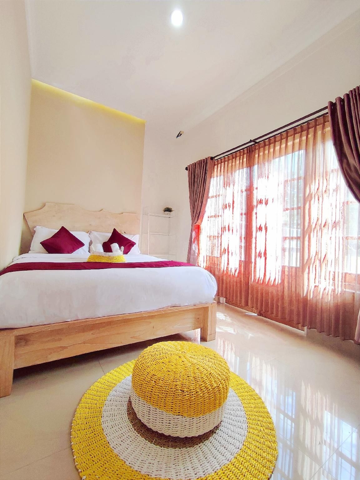 เรเมน รูม เบด แอนด์ เบรคฟาสต์ (Remen Room Bed and Breakfast)0