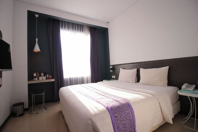 Superior Room, 1 King Bed