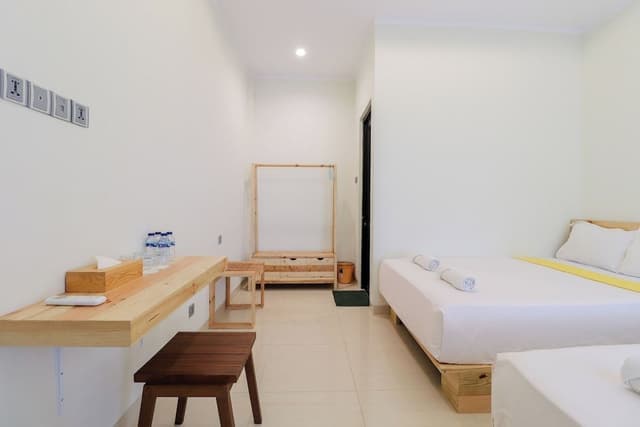 Superior Double Room No View (Lantai 2)