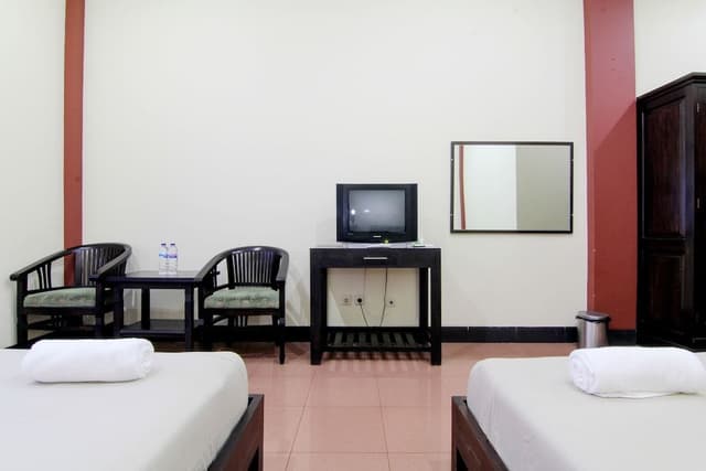 Deluxe Twin Room
