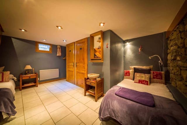 Chalet Ancêtre (3 Bedrooms)