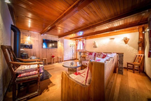 Chalet Ancêtre (3 Bedrooms)