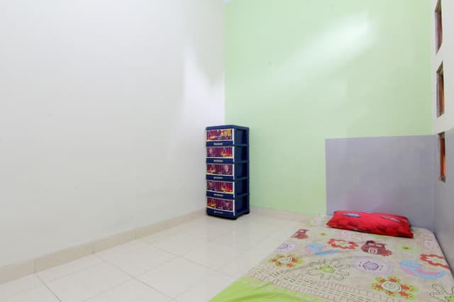 Single Room - Male