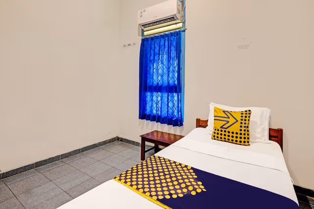 Economy Single Room