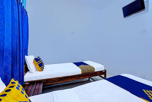 Economy Twin Room