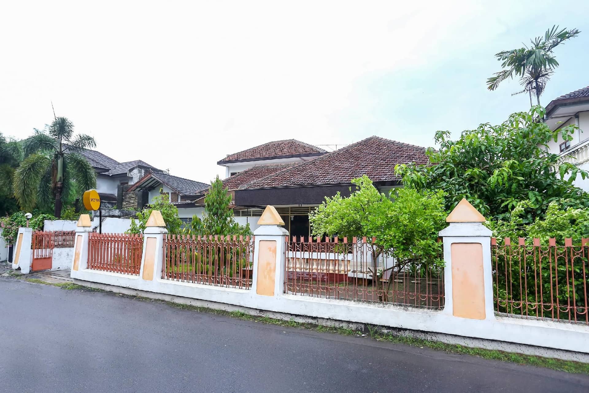 OYO 2268 Tim-tim Homestay Syariah OYO 2268 Tim-tim Homestay Syariah