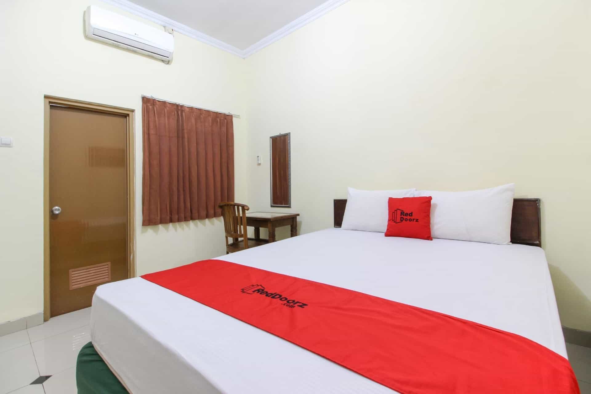 RedDoorz near Rumah Sakit Condong Catur RedDoorz near Rumah Sakit Condong Catur